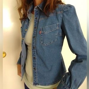 Levi's Vintage long sleeve button top puff sleeve